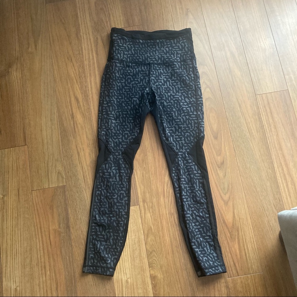 Lululemon tights